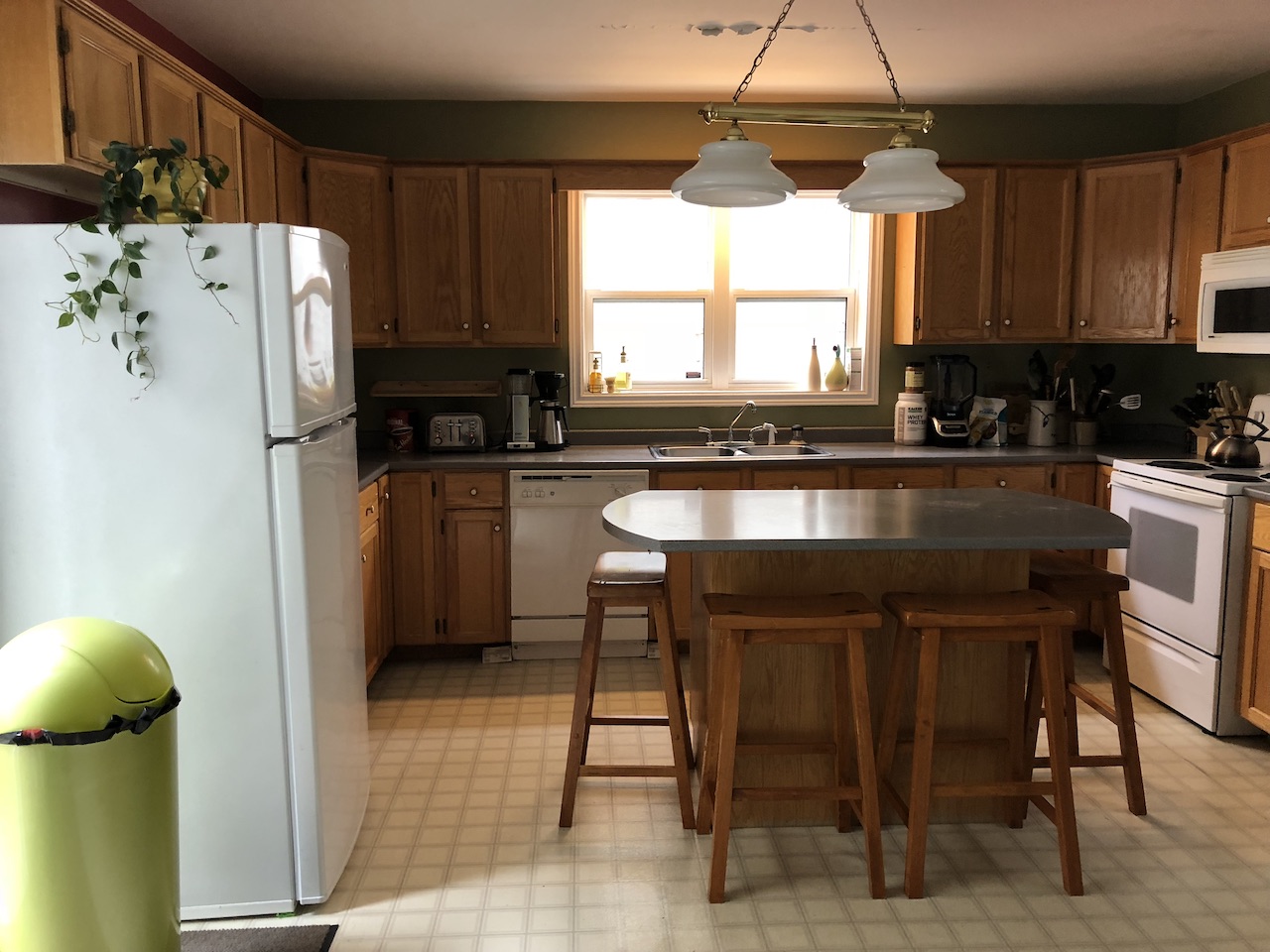 Kitchen Before 2