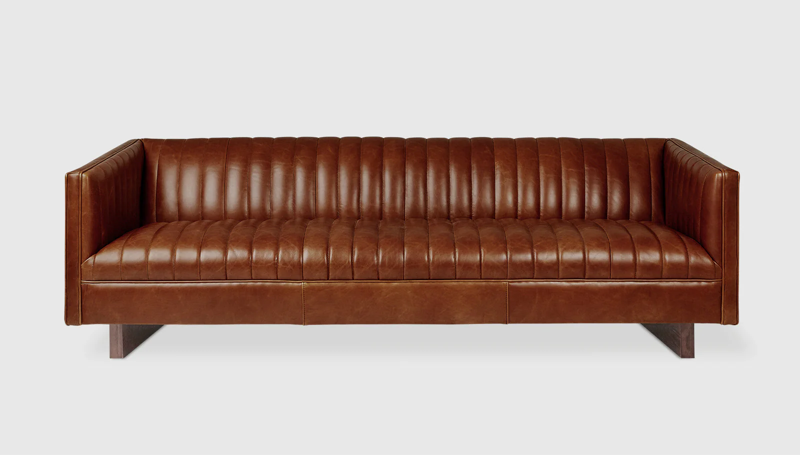 Wallace_Sofa_-_Saddle_Brown_Leather_-_P01-ns2022_fa07a95f-48cd-47f9-916f-f38b37ef9a2f